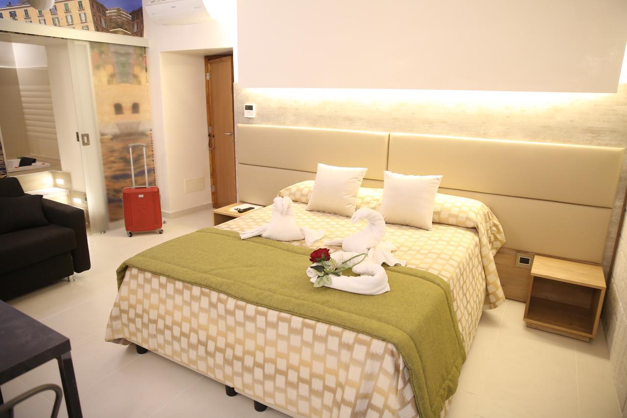 Relais Piazza Del Plebiscito Naples