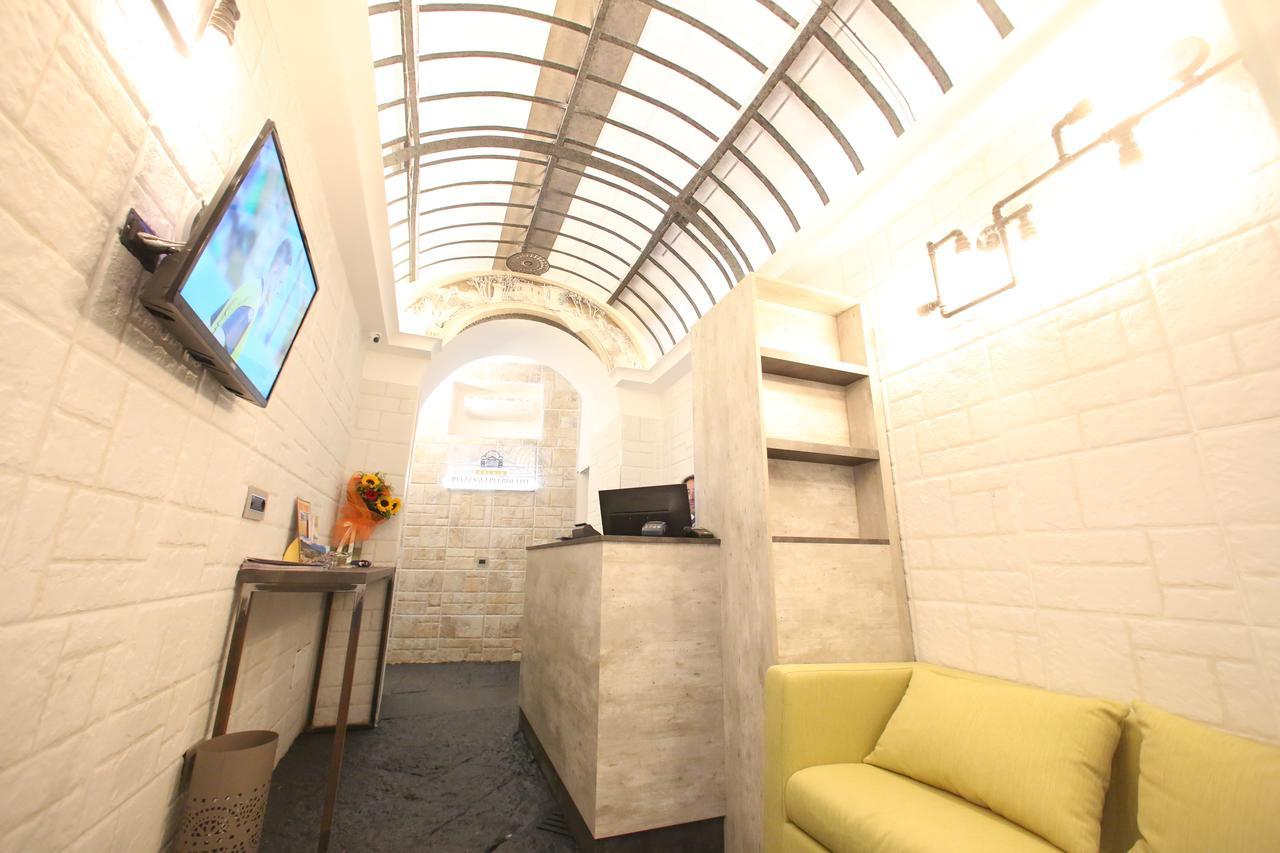 Relais Piazza Del Plebiscito Bed & Breakfast Napoli